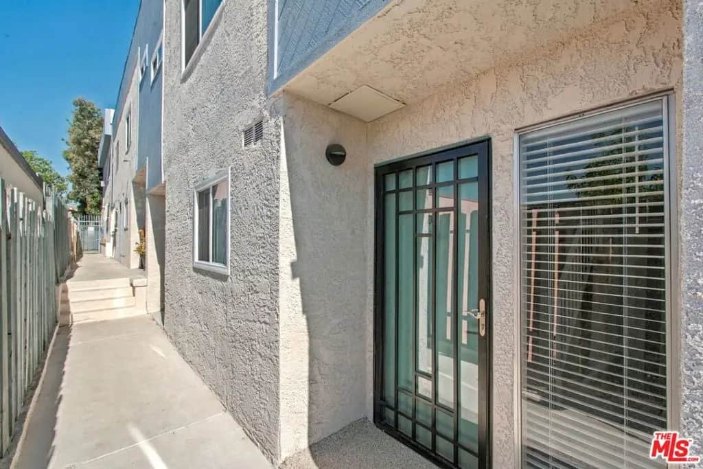 534 E Hazel Street 6, Inglewood, CA — listing photo 1