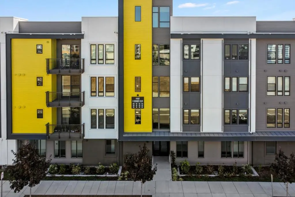 44887 S Grimmer Boulevard 201, Fremont, CA — listing photo 1