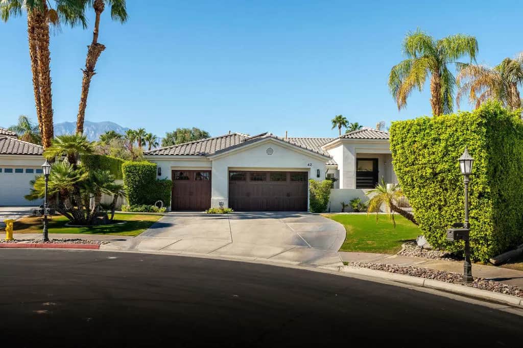 42 Abby Road, Rancho Mirage, CA — listing photo 1