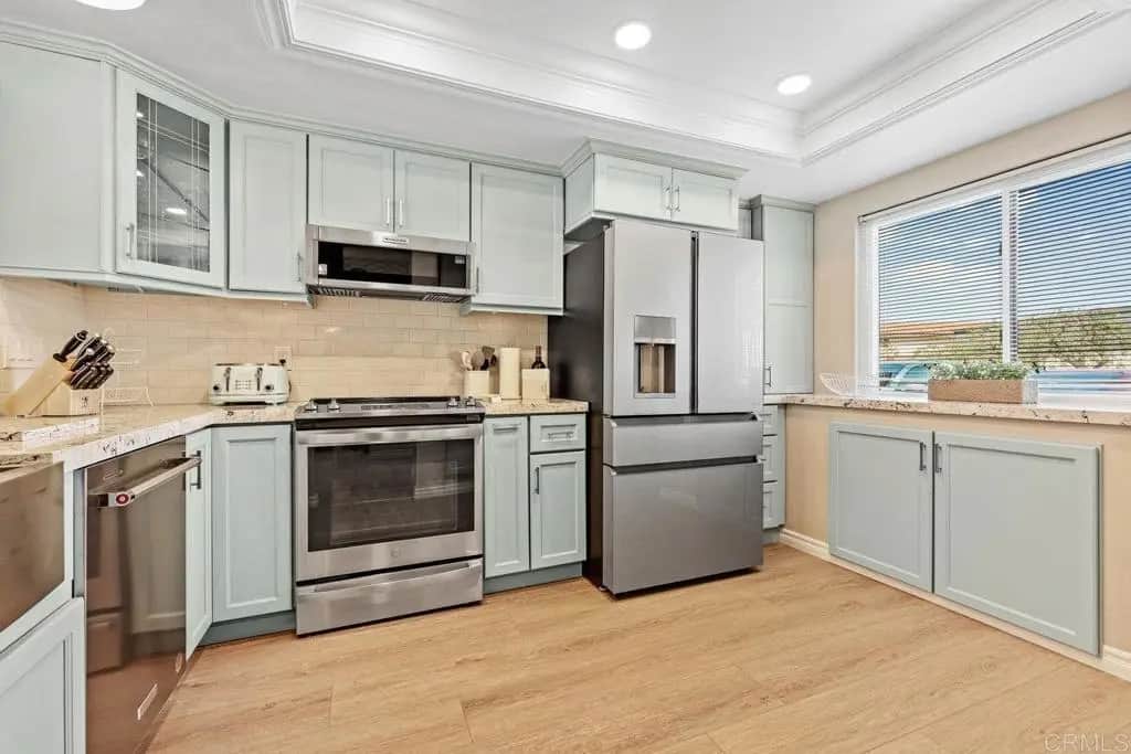 2505 Navarra, Carlsbad, CA — listing photo 1