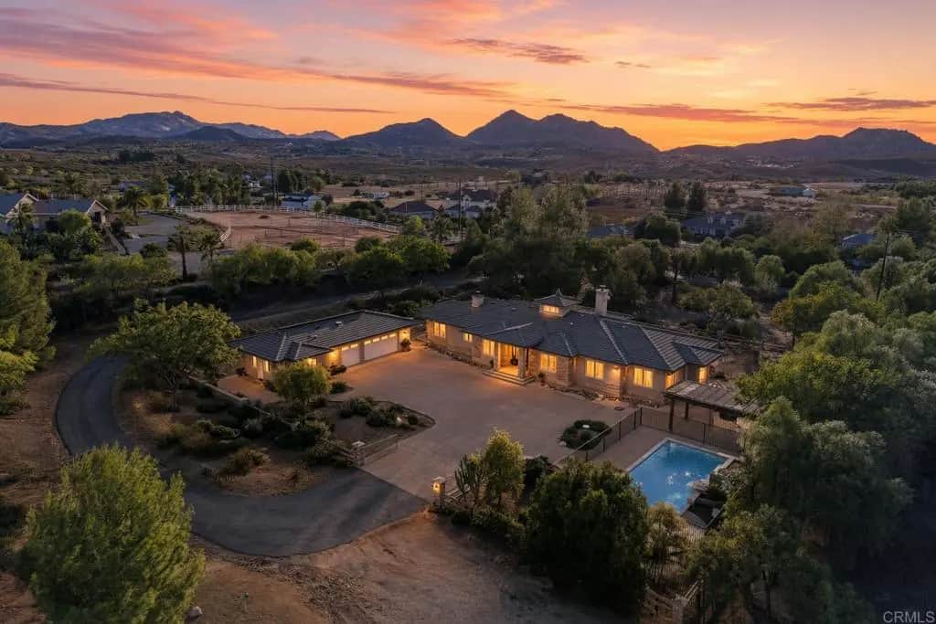 25438 Rancho Barona Road, Ramona, CA — listing photo 1
