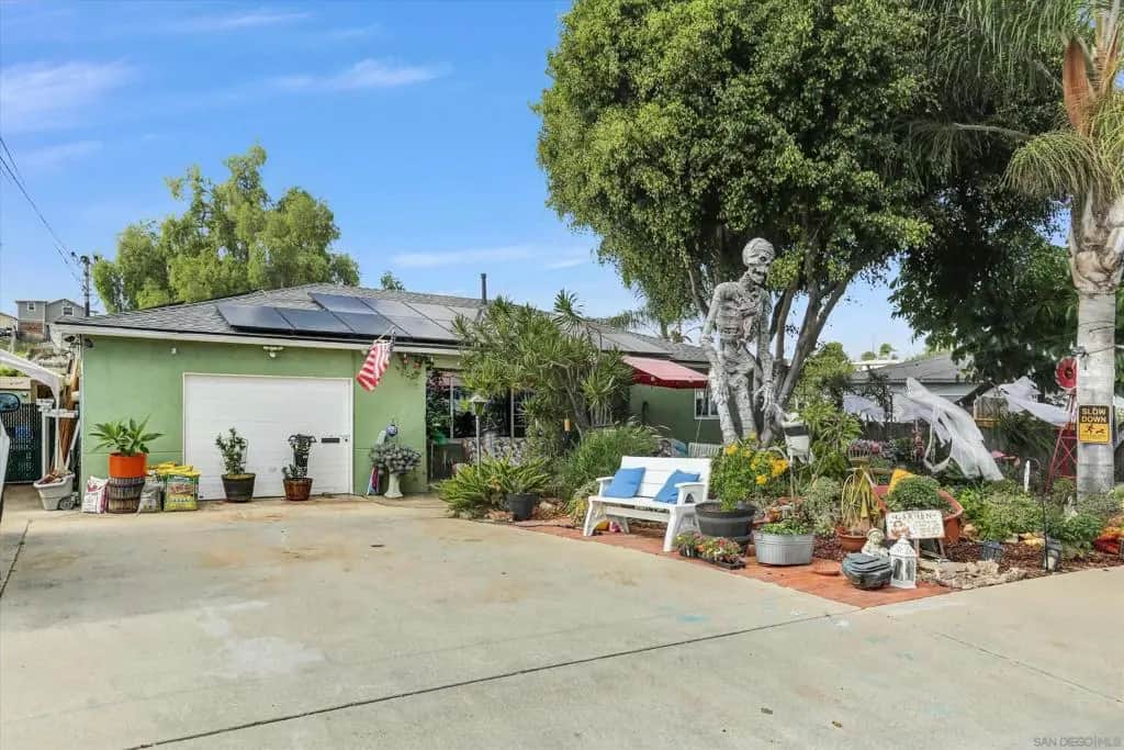 152 First Ave, Chula Vista, CA — listing photo 1
