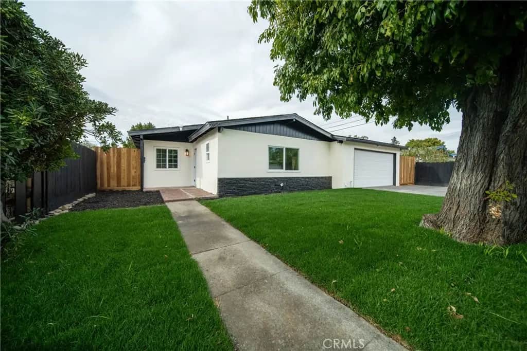 2825 Green Street, Merced, CA — listing photo 1