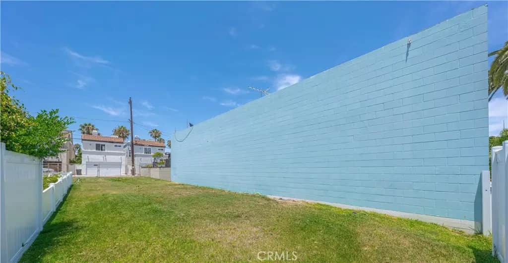 311 17th, Huntington Beach, CA — listing photo 1