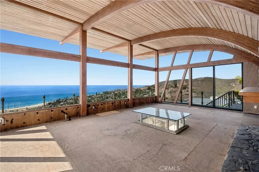 1255 Skyline Drive, Laguna Beach, CA — listing photo 1