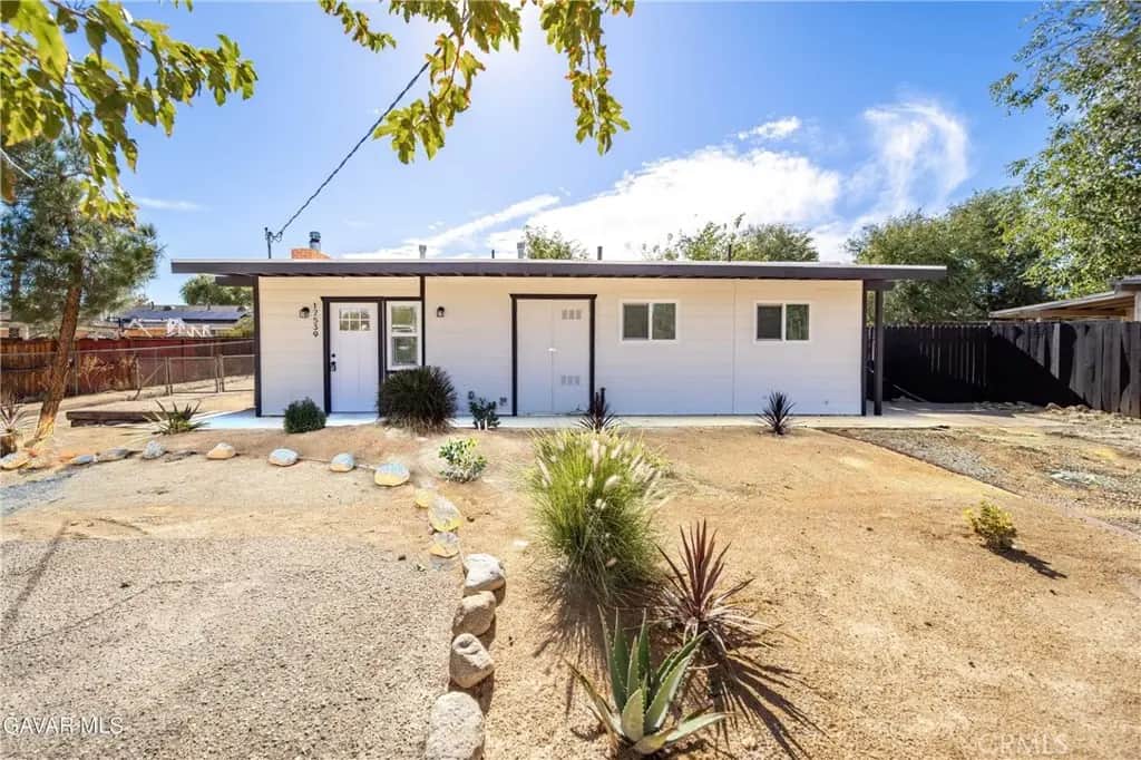 17539 Sultana Street, Hesperia, CA — listing photo 1