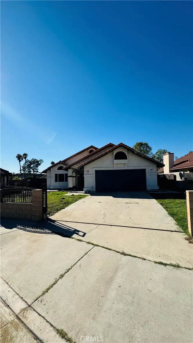 7566 Bonita, Highland, CA — listing photo 1