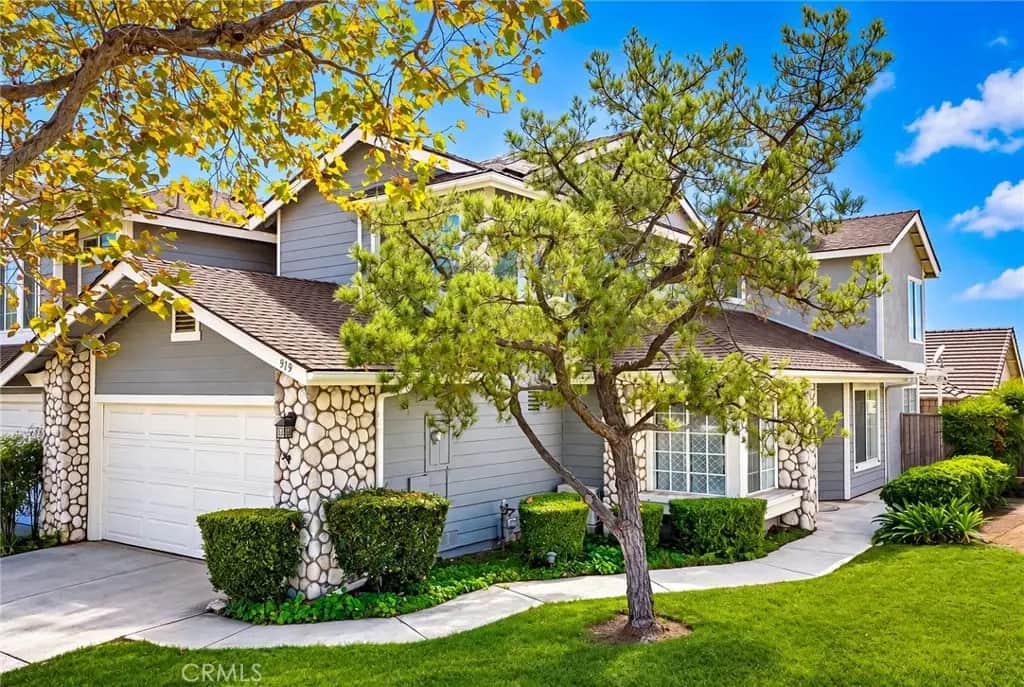 919 Bidwell, San Dimas, CA — listing photo 1