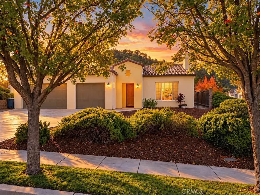 953 Salida Del Sol, Paso Robles, CA — listing photo 1