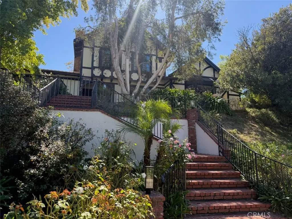 21222 Mulholland Drive, Woodland Hills, CA — listing photo 1