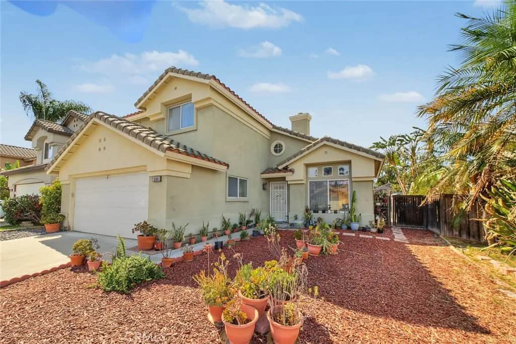 2488 Sena, Corona, CA — listing photo 1