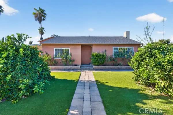 14949 Chatsworth Drive, San Fernando, CA — listing photo 1