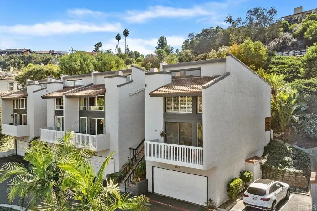 Homes Under 500k in Carlsbad