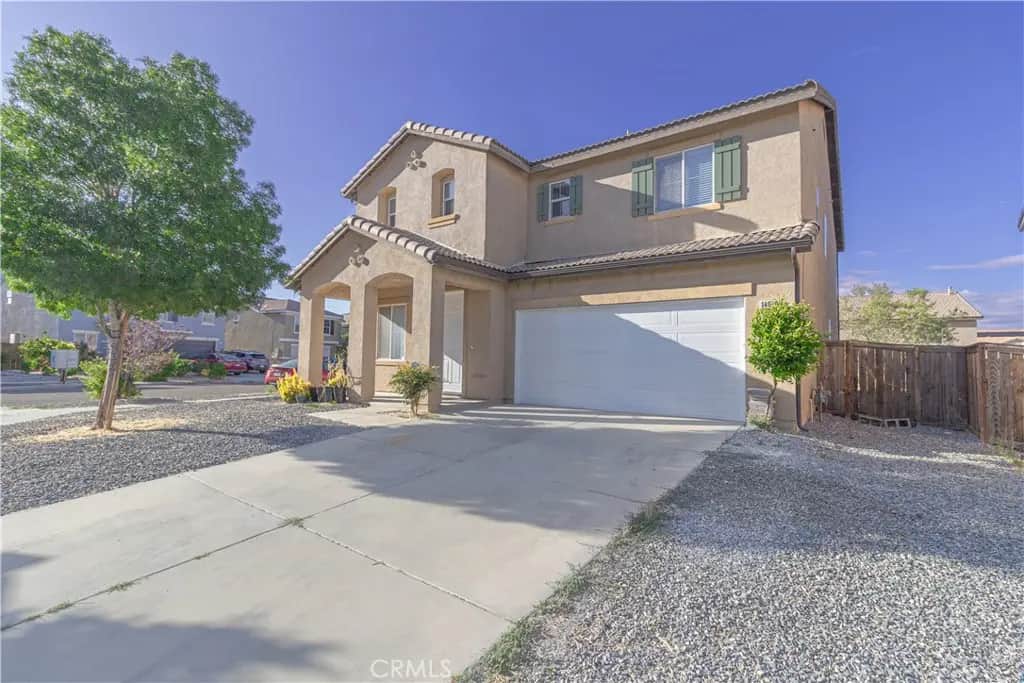 14010 Diamond, Hesperia, CA — listing photo 1