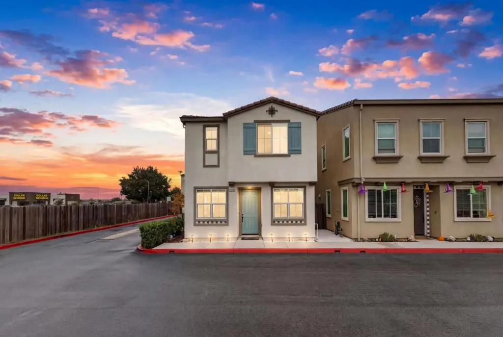 1180 Julia Circle, Hollister, CA — listing photo 1
