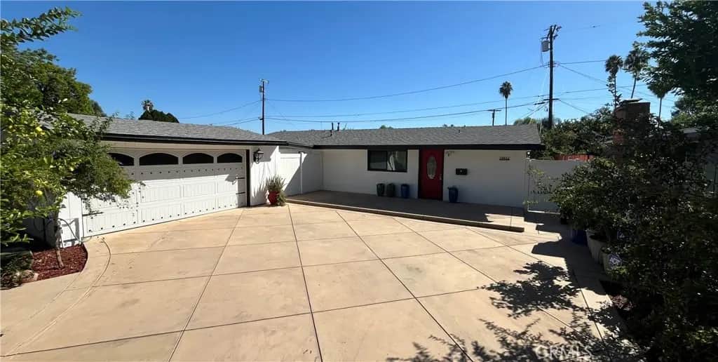 19412 Cantara St, Reseda, CA — listing photo 1