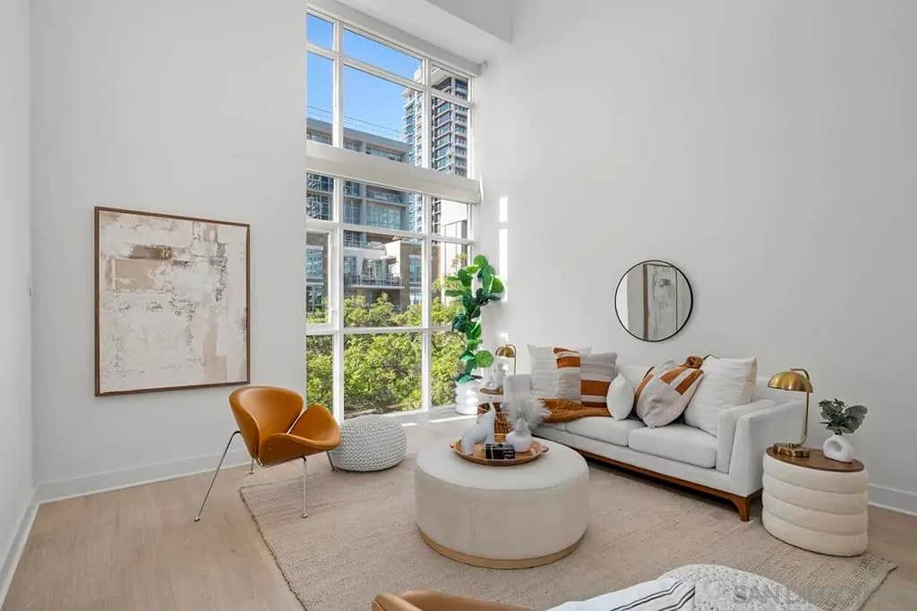 1325 Pacific Highway 313, San Diego, CA — listing photo 1