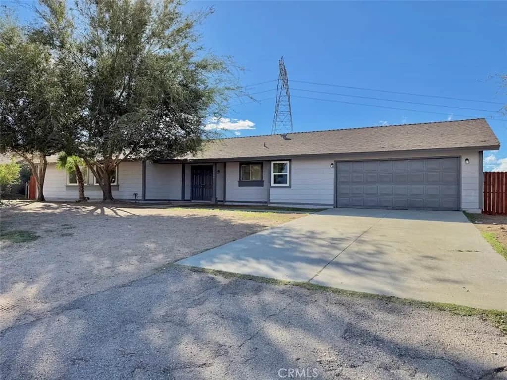 11840 Birchwood, Victorville, CA — listing photo 1