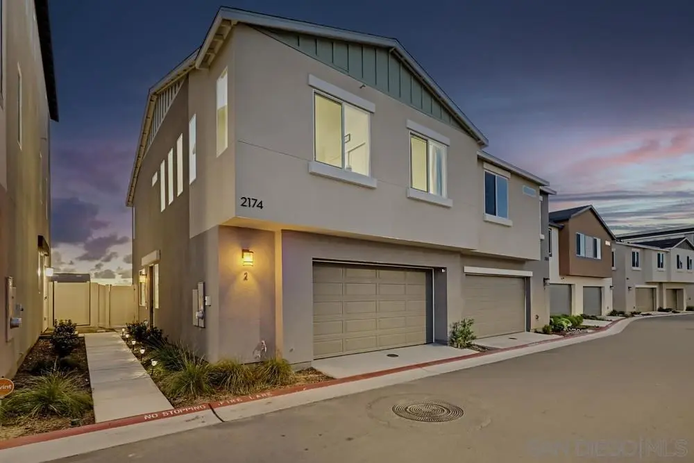 2174 Tributary Dr 2, Chula Vista, CA — listing photo 1