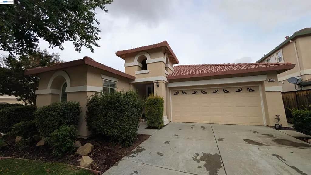 9345 Jacks Pl, Patterson, CA — listing photo 1