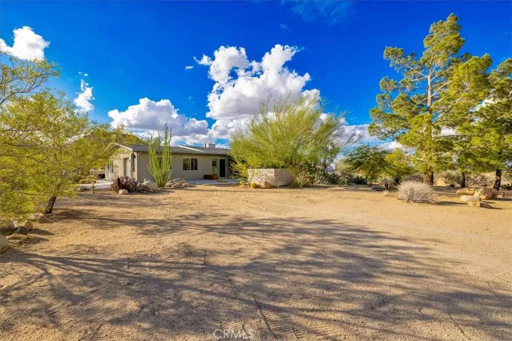 8178 Fleur, Joshua Tree, CA — listing photo 1
