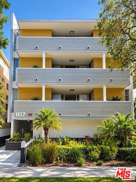 1137 11th Street 204, Santa Monica, CA — listing photo 1