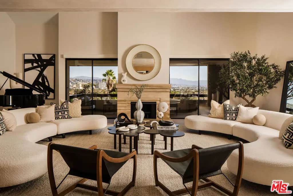 2280 Century, Los Angeles, CA — listing photo 1