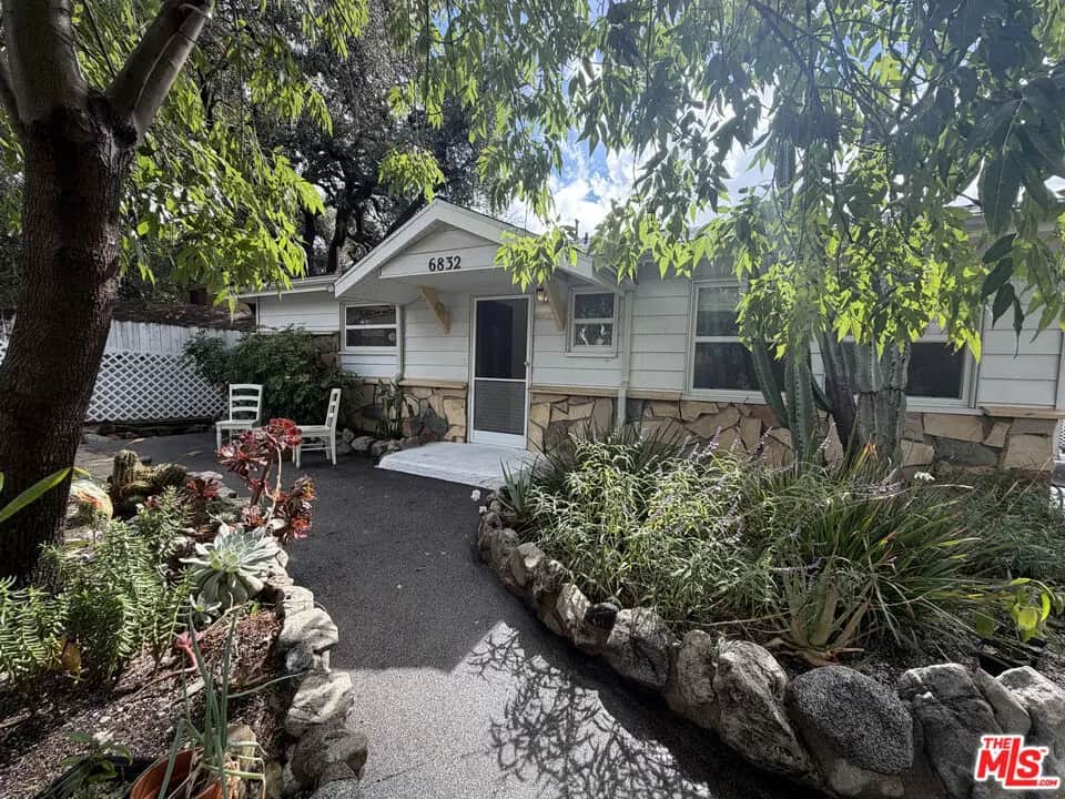 6832 Beckett Street, Tujunga, CA — listing photo 1