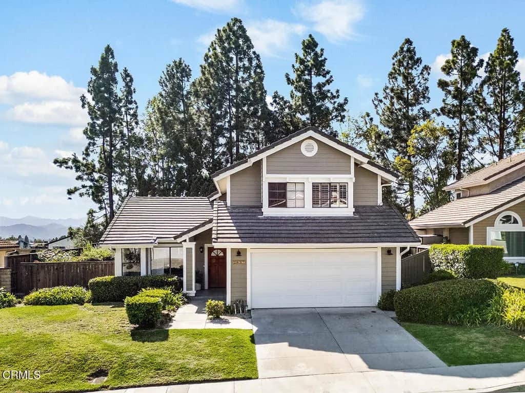 2637 Rikkard Drive, Thousand Oaks, CA — listing photo 1