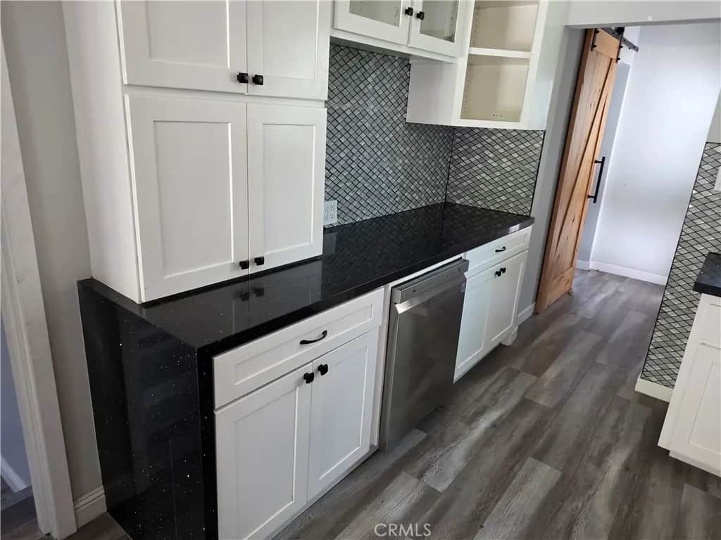 5779 Enfield Avenue, Encino, CA — listing photo 1