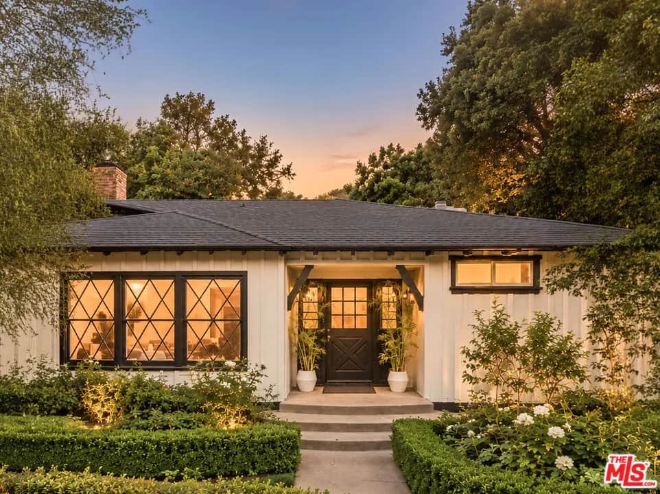 3440 Mandeville Canyon Road, Los Angeles, CA — listing photo 1