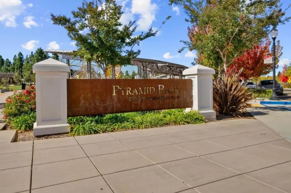 101 Infinity Way, Mountain View, CA — listing photo 1