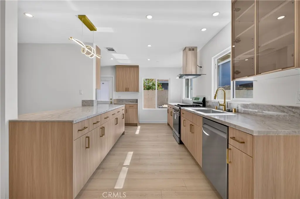 8175 Mcnulty Avenue, Winnetka, CA — listing photo 1