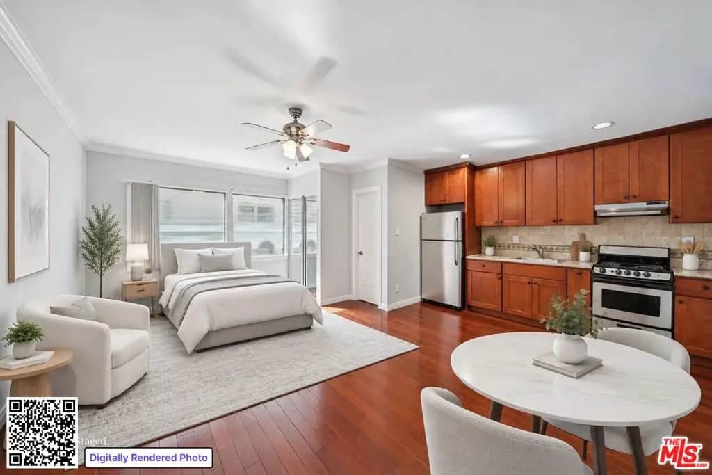 612 S Dunsmuir Avenue 15, Los Angeles, CA — listing photo 1