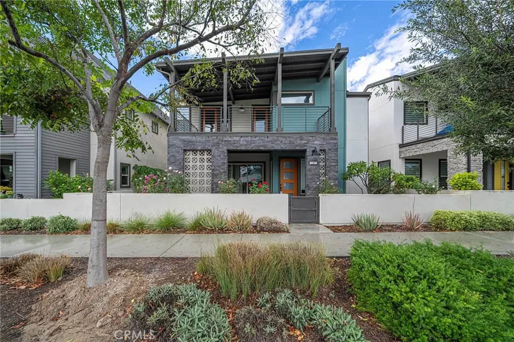 145 Bosal, Irvine, CA — listing photo 1