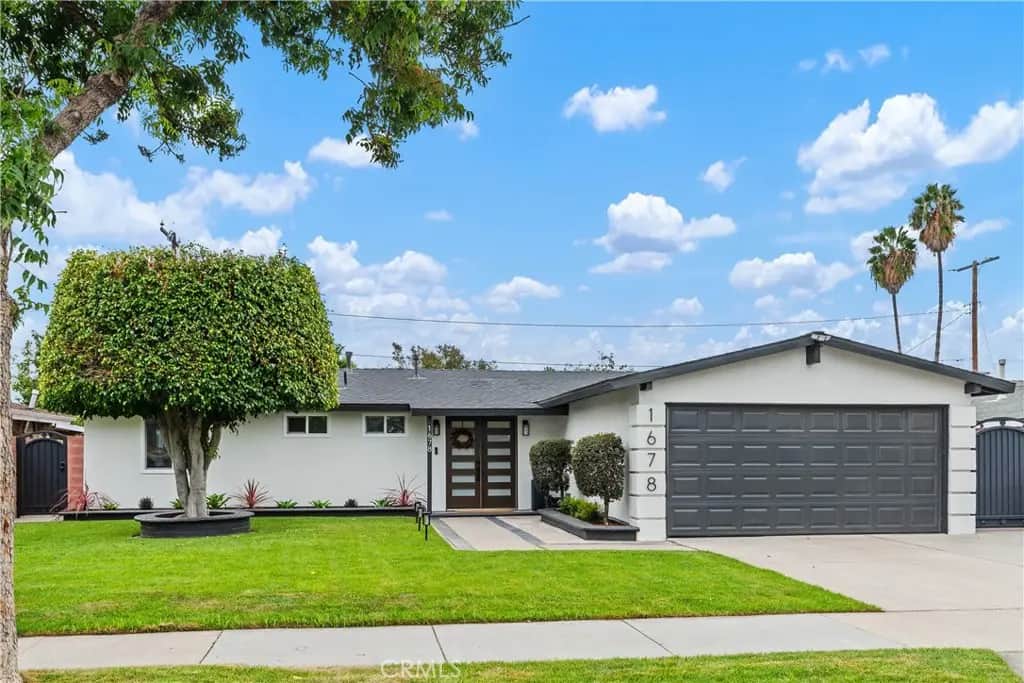 1678 W Crone, Anaheim, CA — listing photo 1