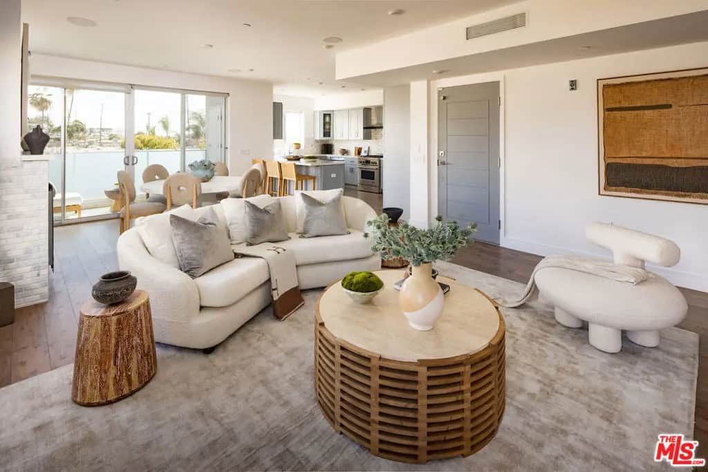 11979 Walnut Lane 3, Los Angeles, CA — listing photo 1