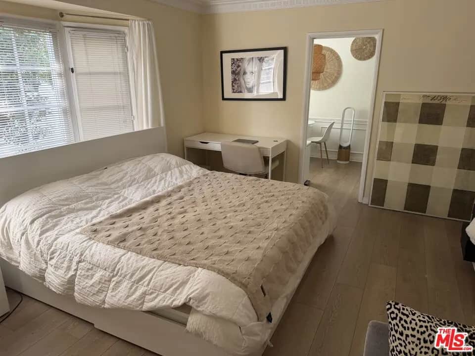 338 N Oakhurst Drive, Beverly Hills, CA — listing photo 1