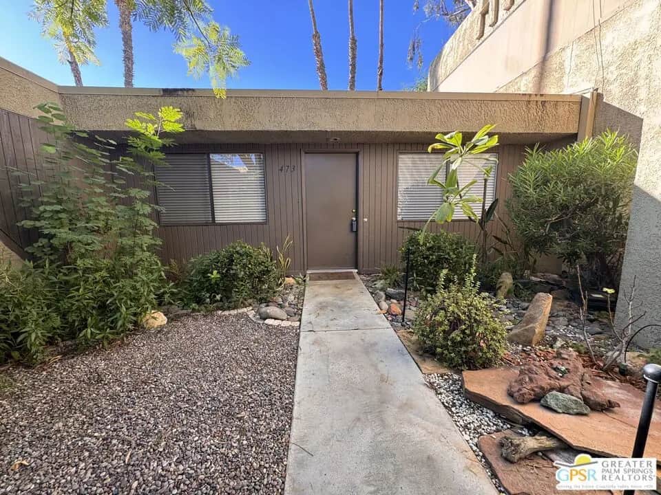 473 E Bradshaw Lane 10, Palm Springs, CA — listing photo 1
