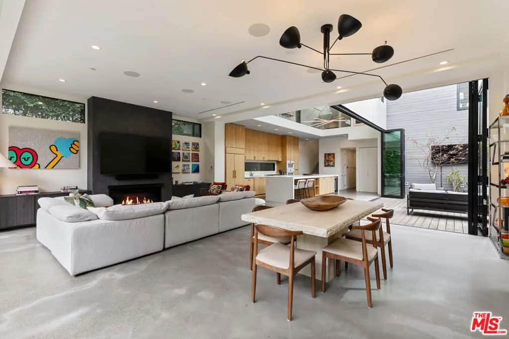 626 Woodlawn Avenue, Venice, CA — listing photo 1