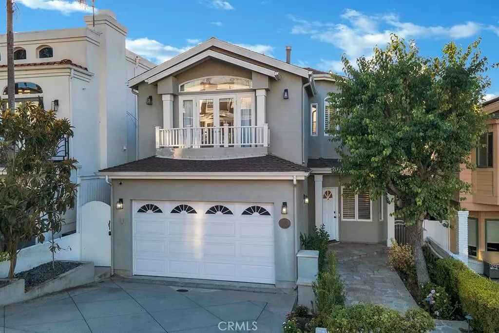 2317 Pine Avenue, Manhattan Beach, CA — listing photo 1