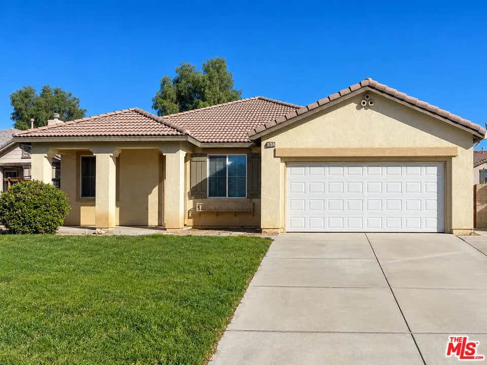 3759 Saddleback Drive, Palmdale, CA — listing photo 1