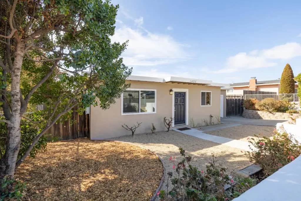 1437 Vallejo Street, Seaside, CA — listing photo 1