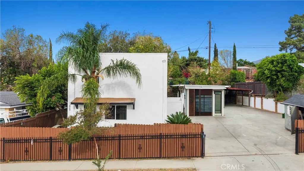 12869 Newton Street, Sylmar, CA — listing photo 1