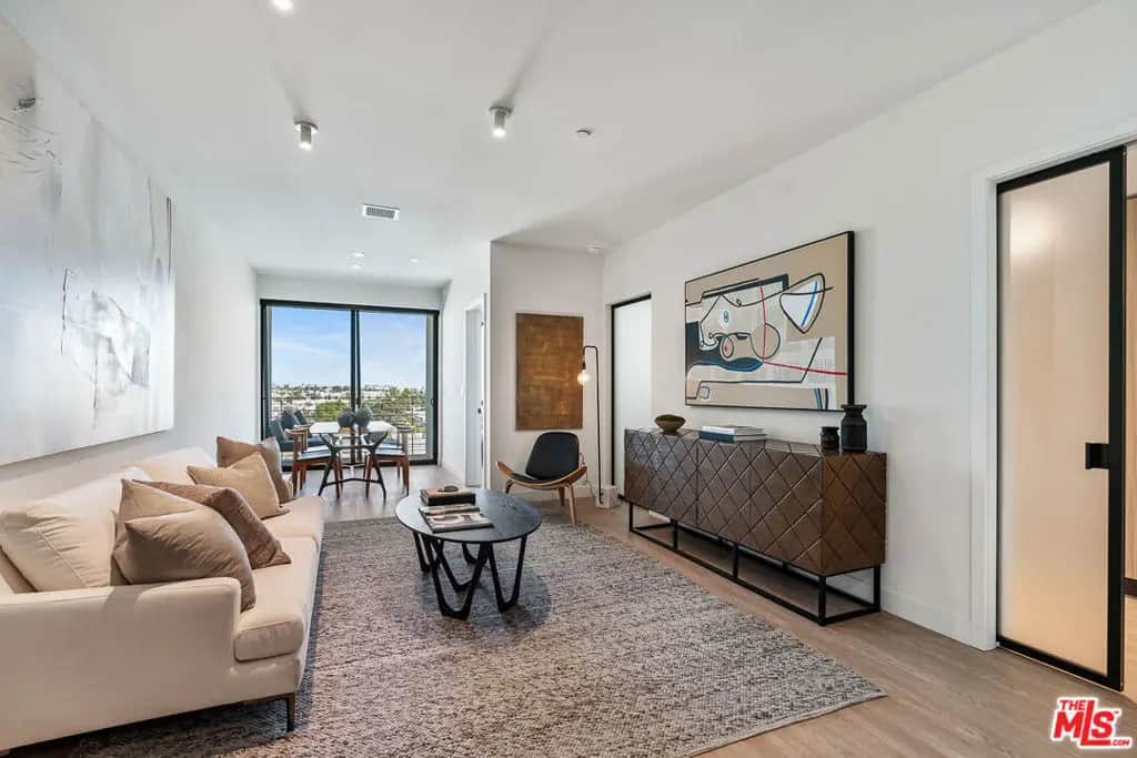 3688 Overland Avenue 306, Los Angeles, CA — listing photo 1