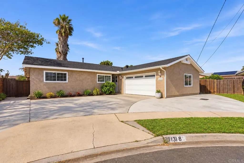 1318 Hermes Court, San Diego, CA — listing photo 1
