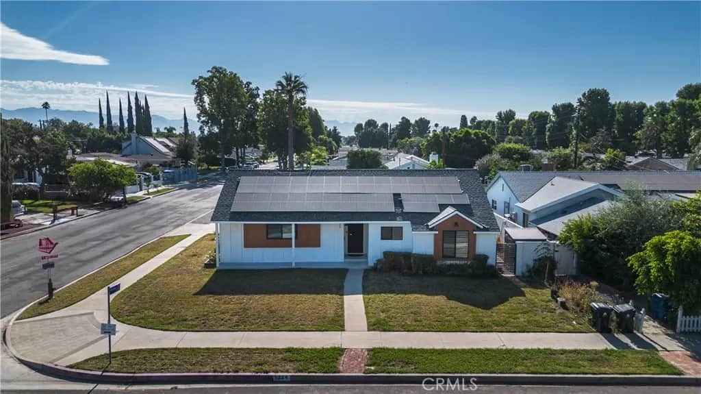 9224 Monogram Avenue, North Hills, CA — listing photo 1