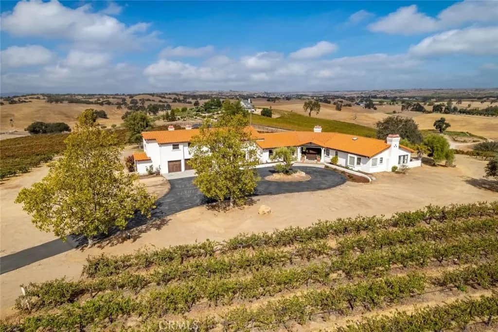 5675 Iron Gate, Paso Robles, CA — listing photo 1