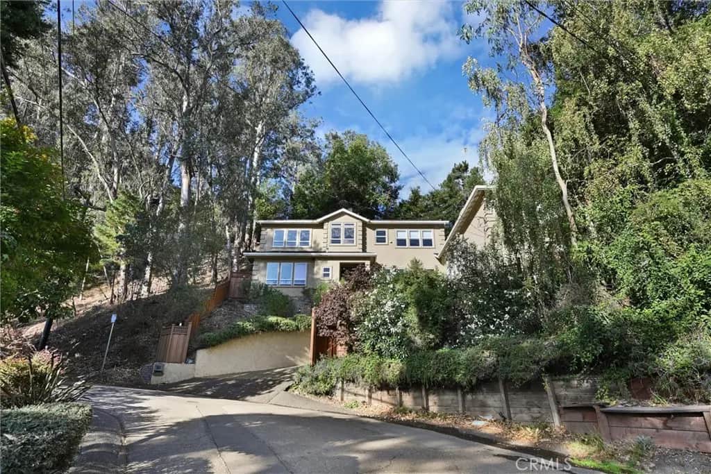 7010 Pinehaven, Oakland, CA — listing photo 1
