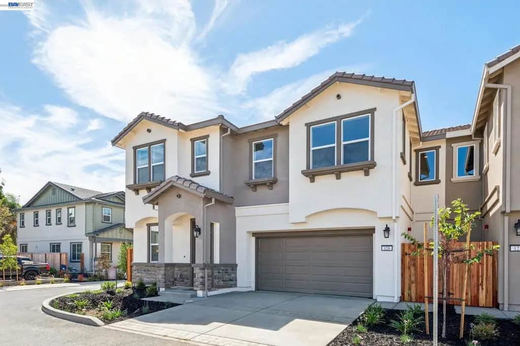126 Creek View Cir, Fairfield, CA — listing photo 1